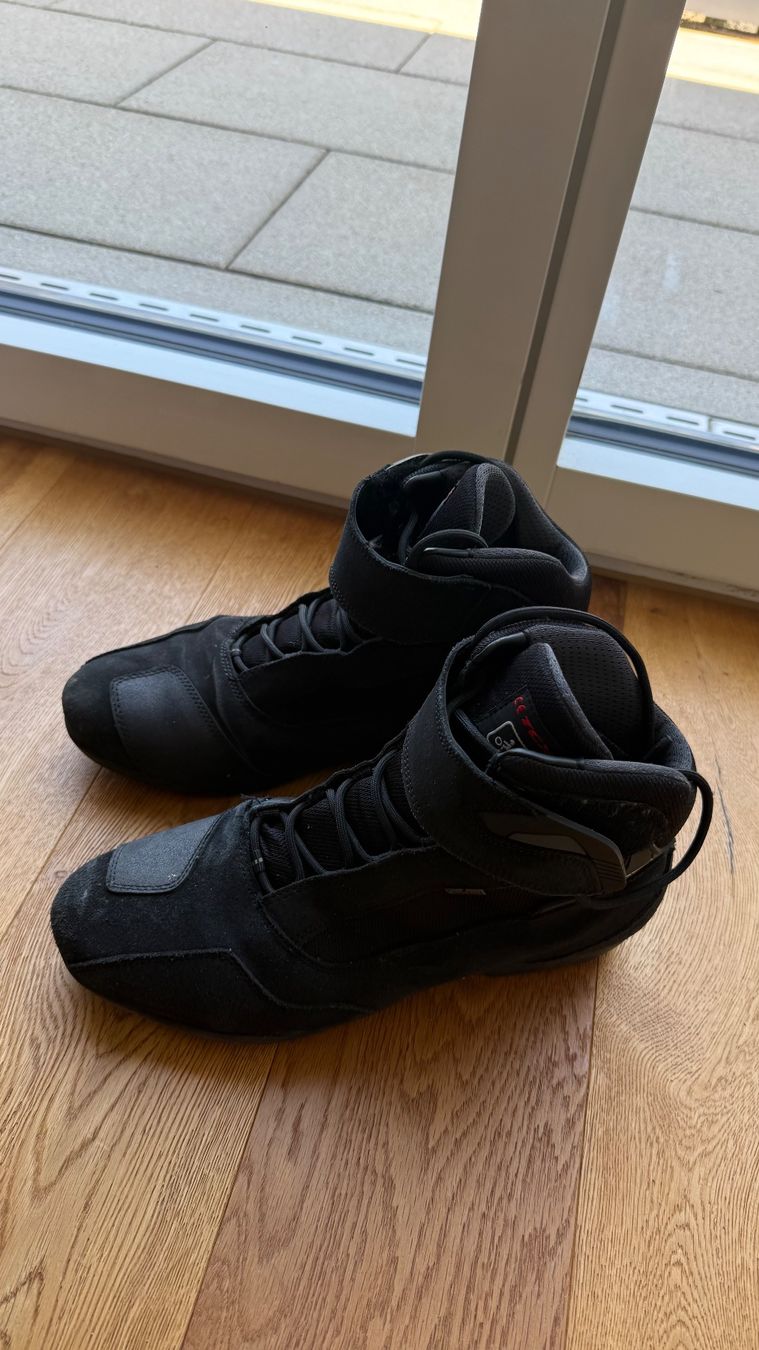 Scarpe da uomo: Motorradschuhe – Usato da Neudorf venduto da Condor1