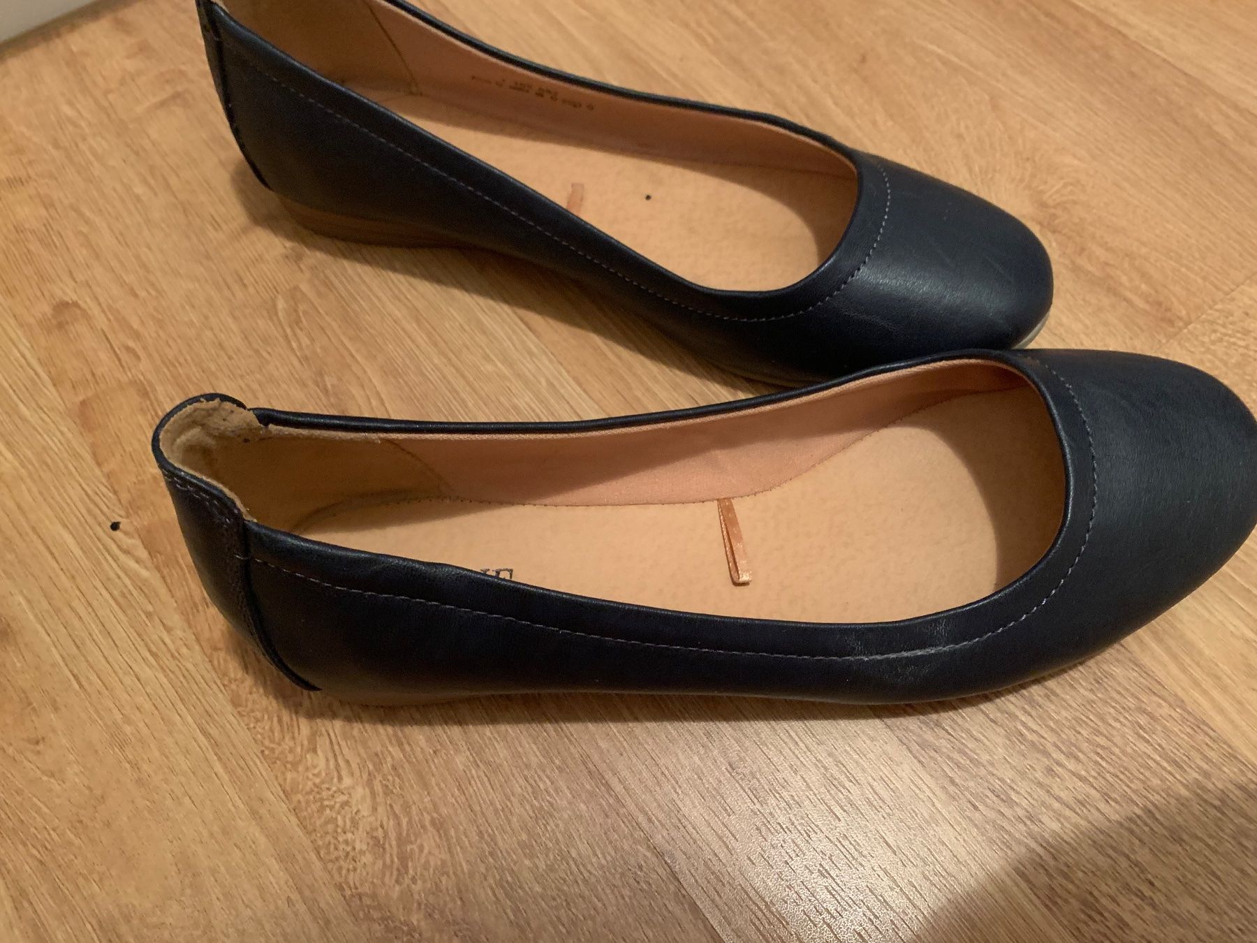 Damenschuhe: Schuhe 39 – Gebraucht aus Bremgarten AG von vakavaka