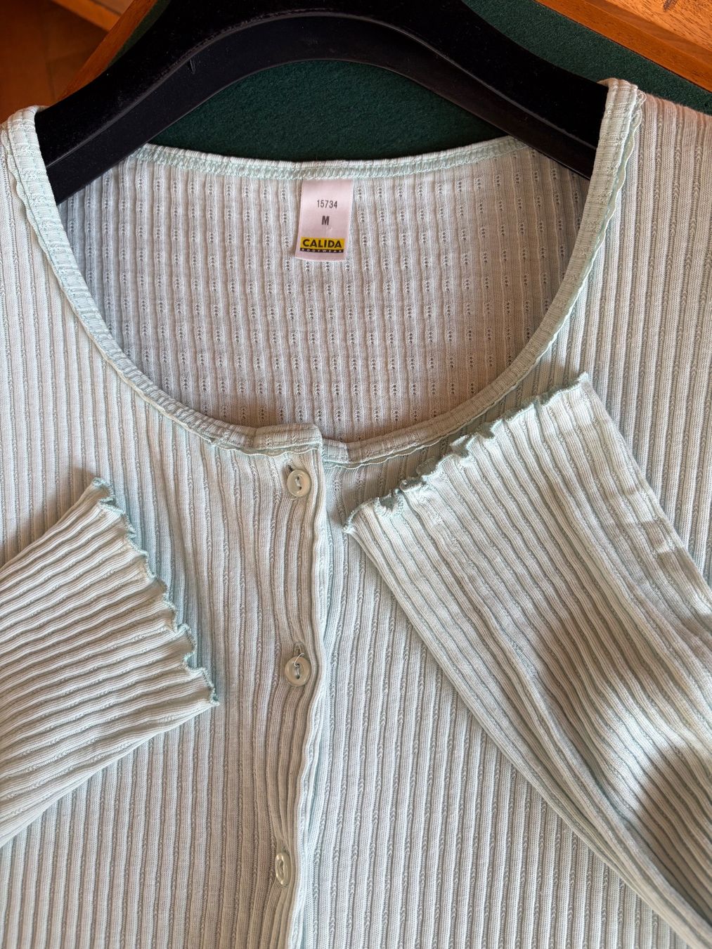 Calida Vestes: CALIDA Strickjacke 100% Baumwolle Gr. M – D'occasion à Interlaken par Bona55 9