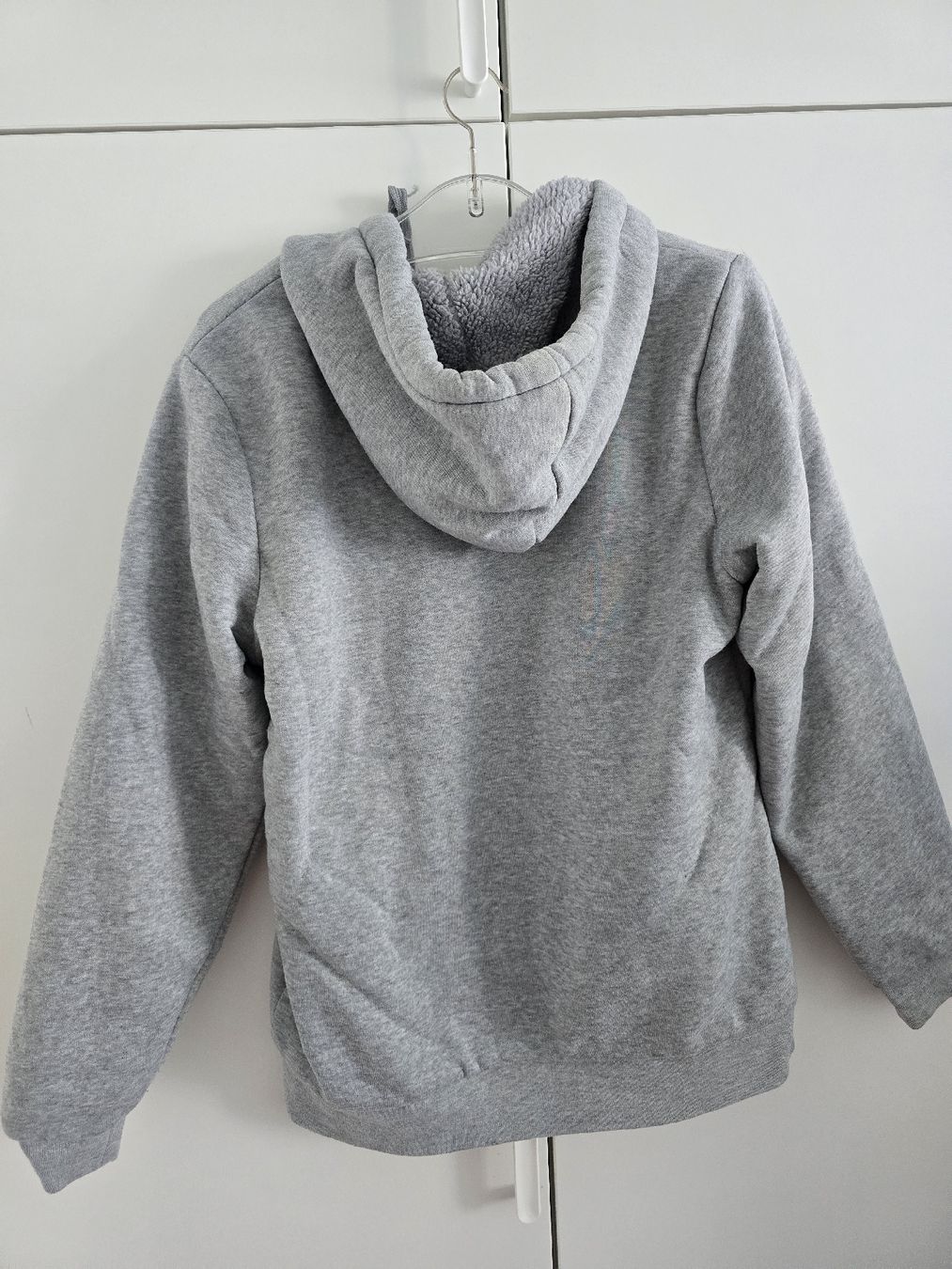 Jacken: Plüsch Jacke - Grösse L – Gebraucht aus Rickenbach b. Wil von Kth_v8 3