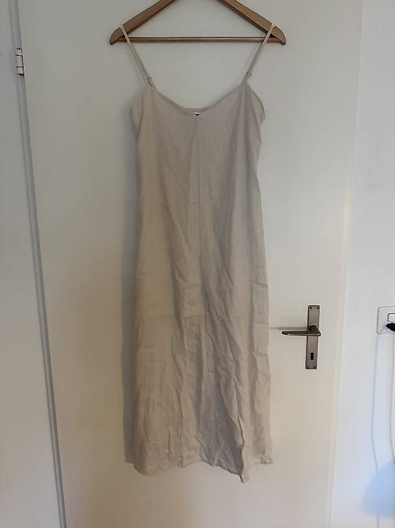 Reformation Kleider: Reformation Midi Kleid Leinen Gr. XS – Gebraucht aus Zürich von My_little_boutique