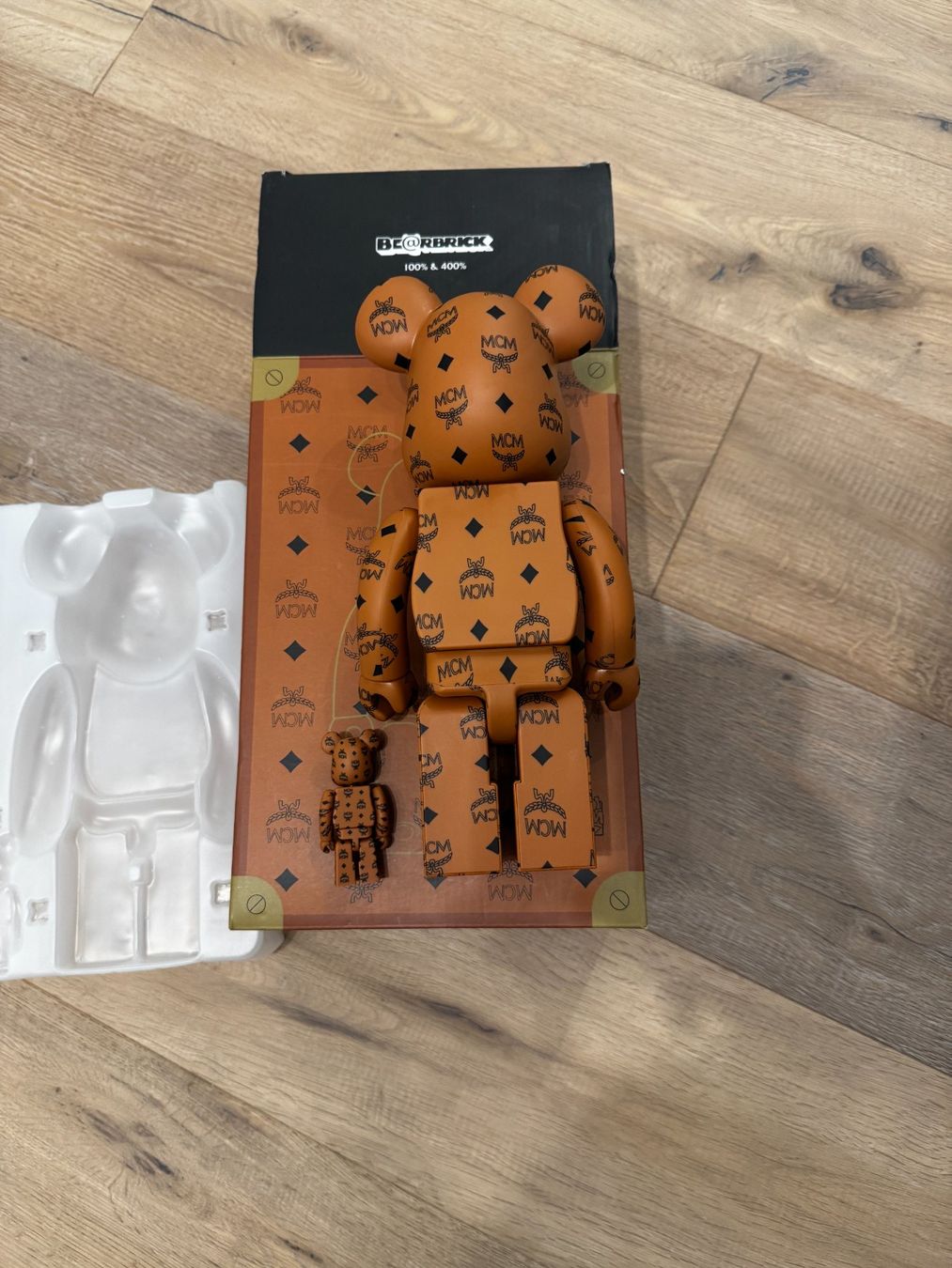 Figuren: Be@rbrick Bearbrick x MCM 100% 400% Set Brown – Gebraucht aus Wangen SZ von Rol_20 4