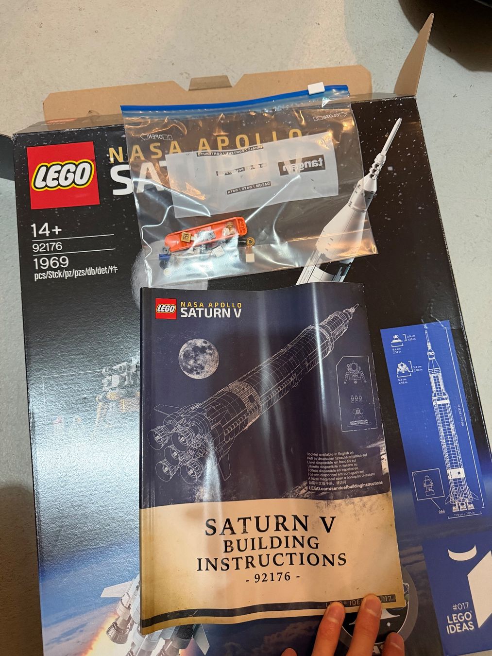 Lego Kit di costruzioni: Lego NASA Apollo Saturn V - 92176 – Usato da Volketswil venduto da flo_rb9h 3