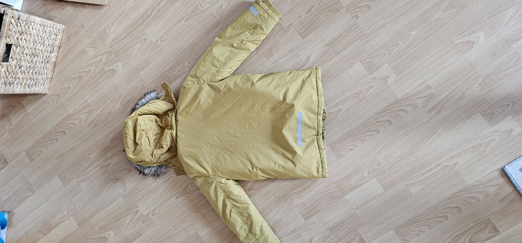 H&M Giacche & Cappotti: Dicker Winterparka Grösse 128 – Usato da Beckenried venduto da san_27bd 2