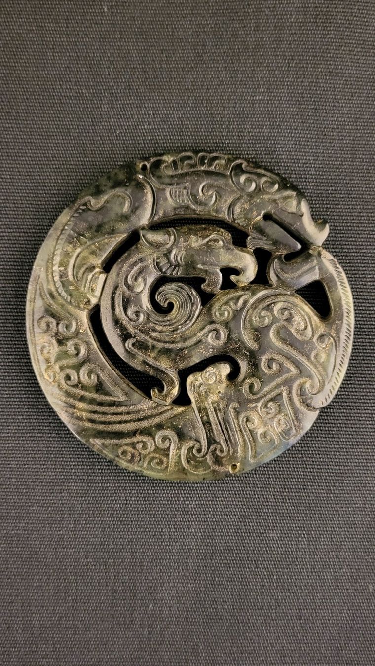 Statuette: Stein-Schnitzerei mit Drachenmotiv "IV" – Usato da Basel venduto da spinne02 1