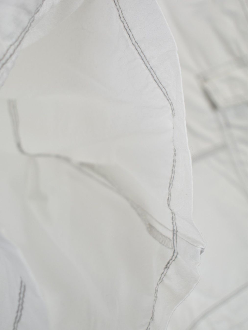 Guess Pantaloni: Guess Shorts, W38 – Usato da Nürensdorf venduto da 2ND_STORY 5
