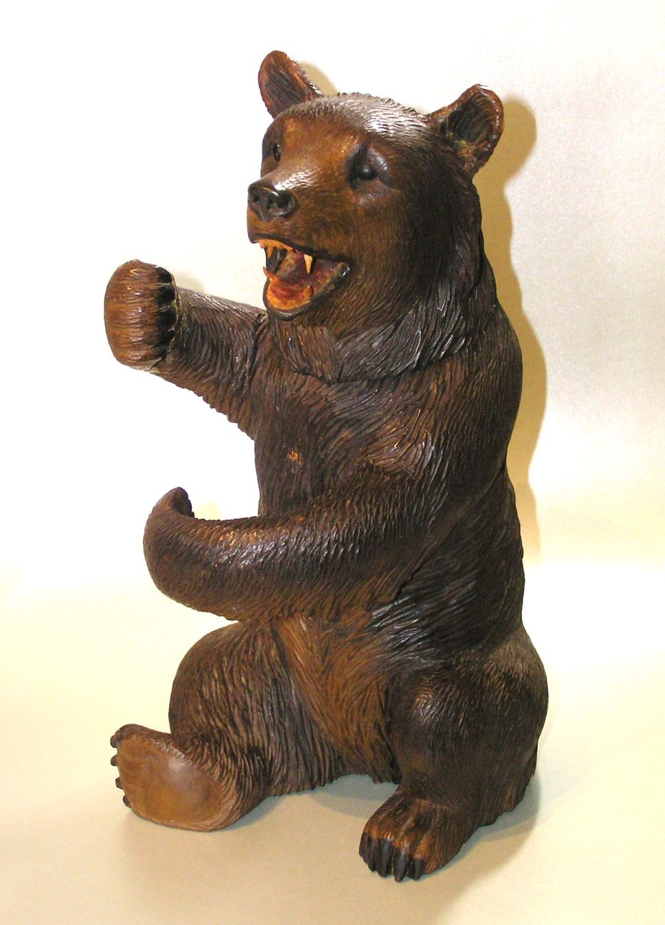 Skulpturen & Statuen: GROSSER BRIENZER BÄR ALS TABAKTOPF BRIENZ – Gebraucht aus Grenchen von Antique-hunter 2