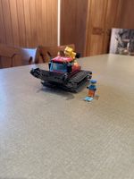 Lego Pistenbully
