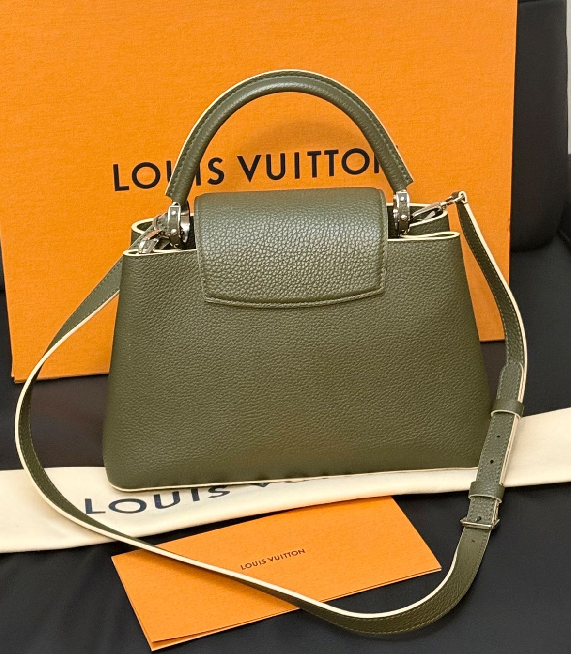 Louis Vuitton Borse da donna: Louis Vuitton Capucines PM – Usato da Reinach AG venduto da RobbisB 4