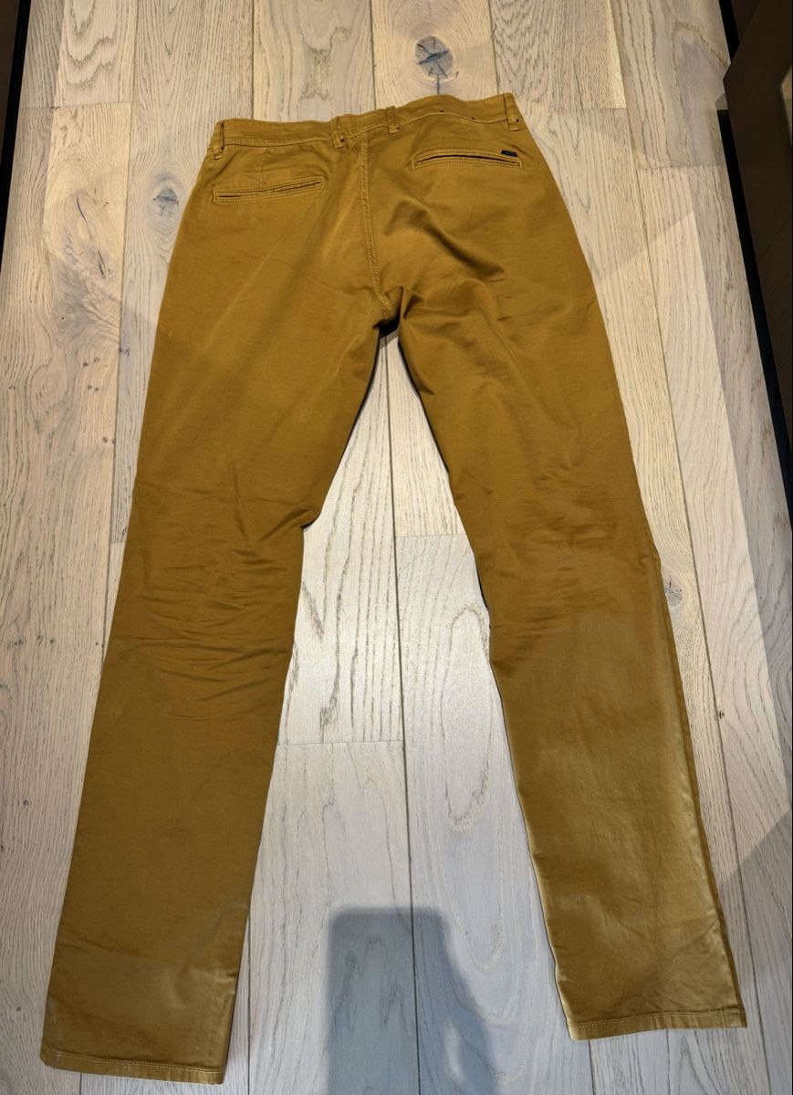 Hugo Boss Hosen: Hugo Boss – Neu (gemäss Beschreibung) aus Corpataux von seniz 2