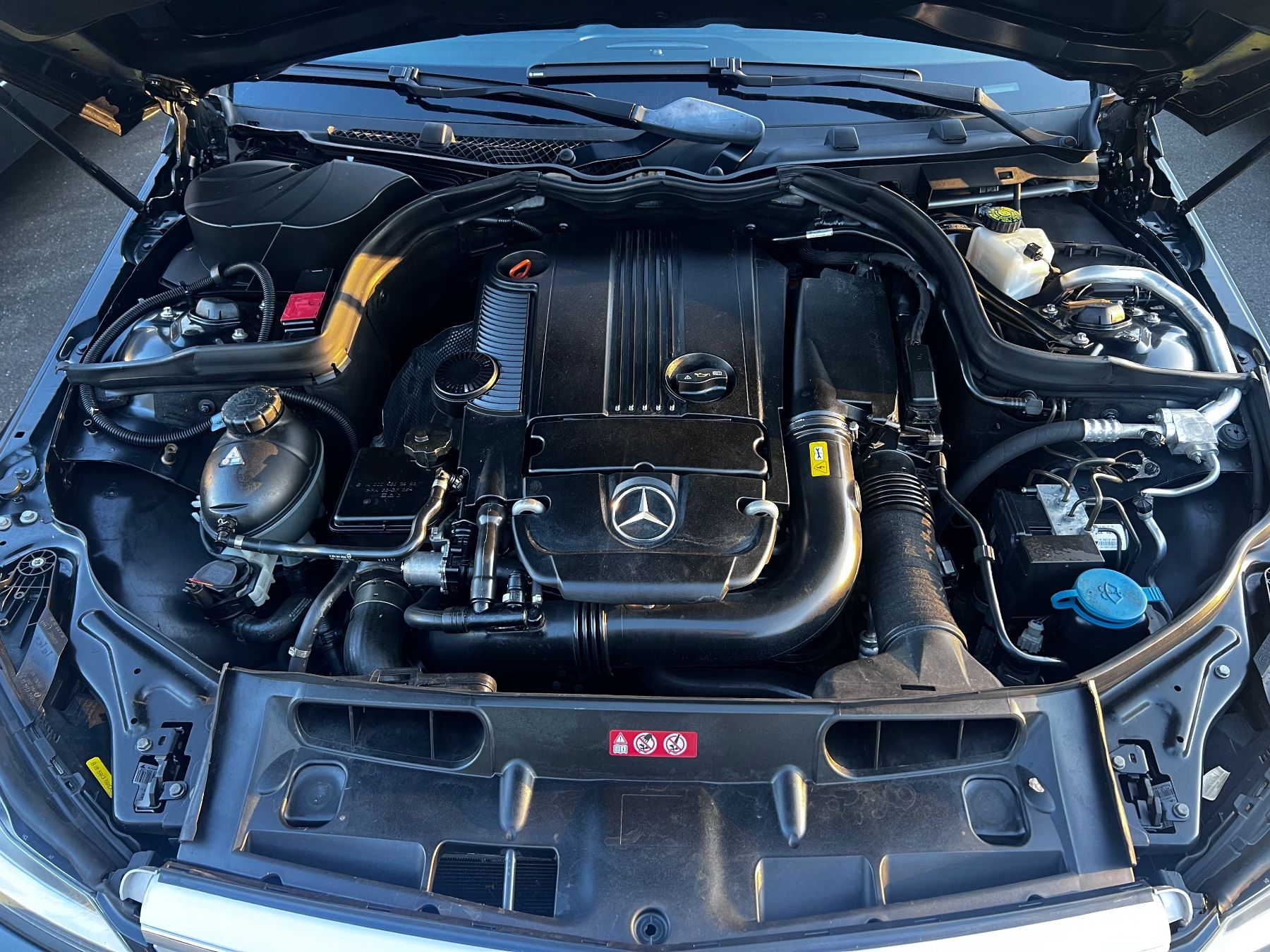Mercedes-Benz Automobili: Mercedes-Benz C 200 T – Usato da Immensee venduto da Mdin 7