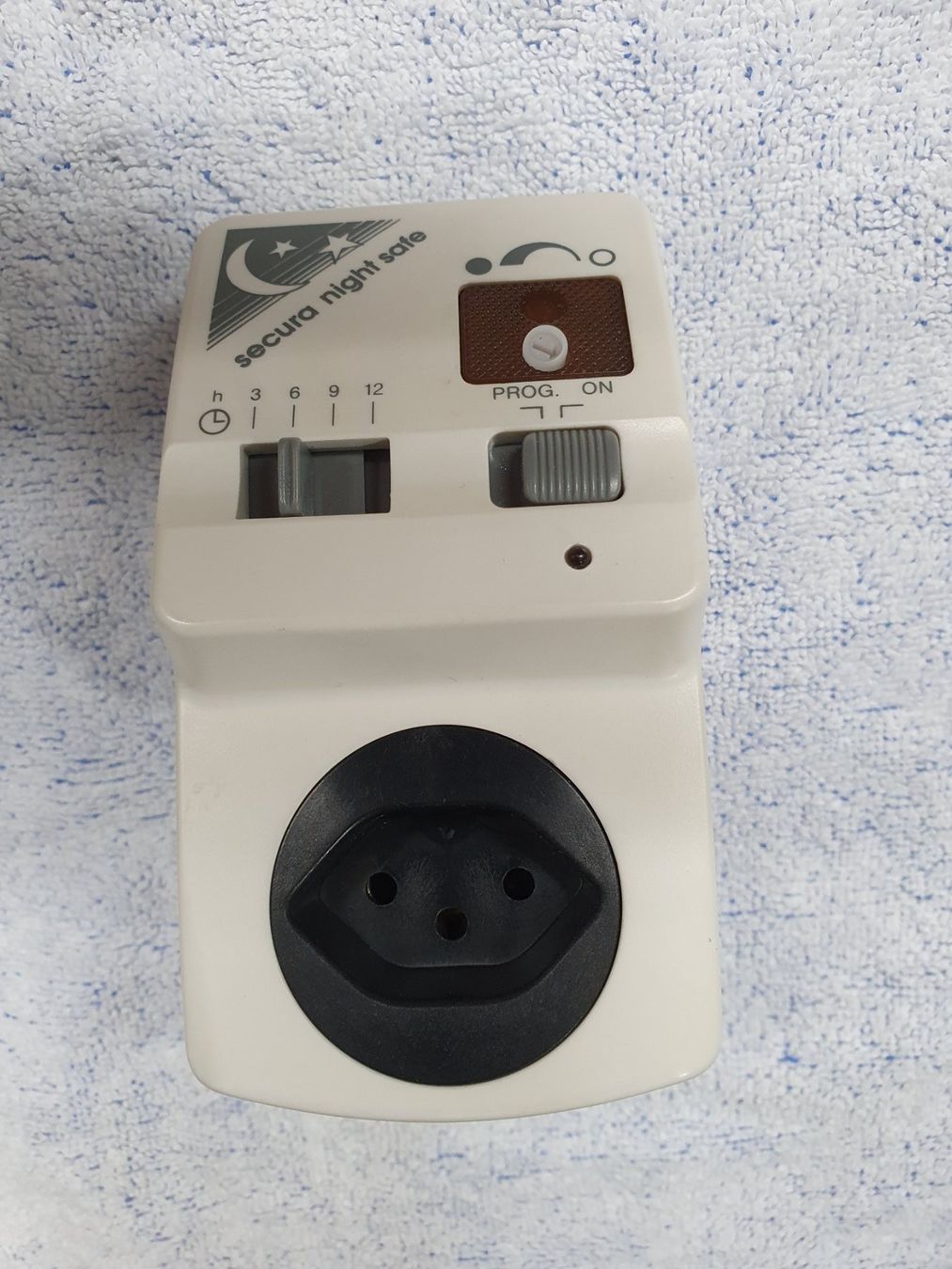 Interruttori: Light Boy Einbruchschutz Beleuchtungsschalter Lichtschalter – Nuovo e nell'imballaggio originale da Ernetschwil venduto da Cob1998 1
