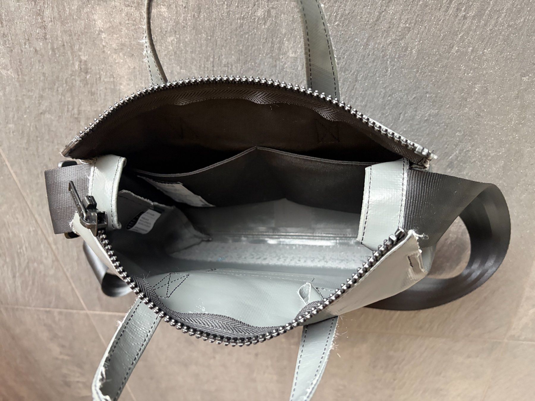 Freitag Taschen für Damen: Freitag F274 Ruby grau – Neu (gemäss Beschreibung) aus Murten von stein1728 4
