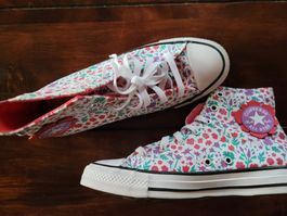 *** Tolle Converse Chucks Blümchen ***