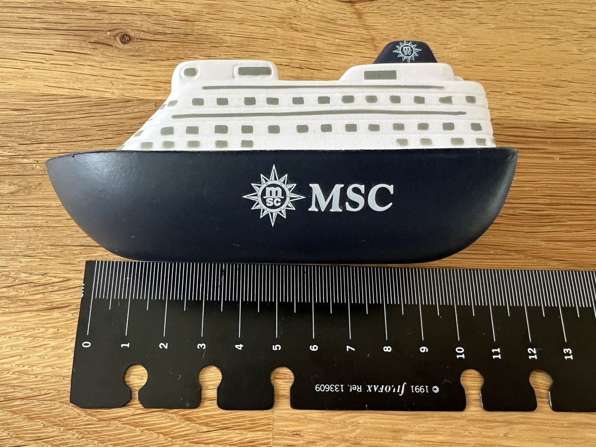 Kit di modellismo & Modellini statici: MSC Schiff Stressball – Nuovo e nell'imballaggio originale da St. Gallen venduto da Mokki2014