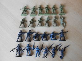 Figurines : 24 soldats échelle 1:32