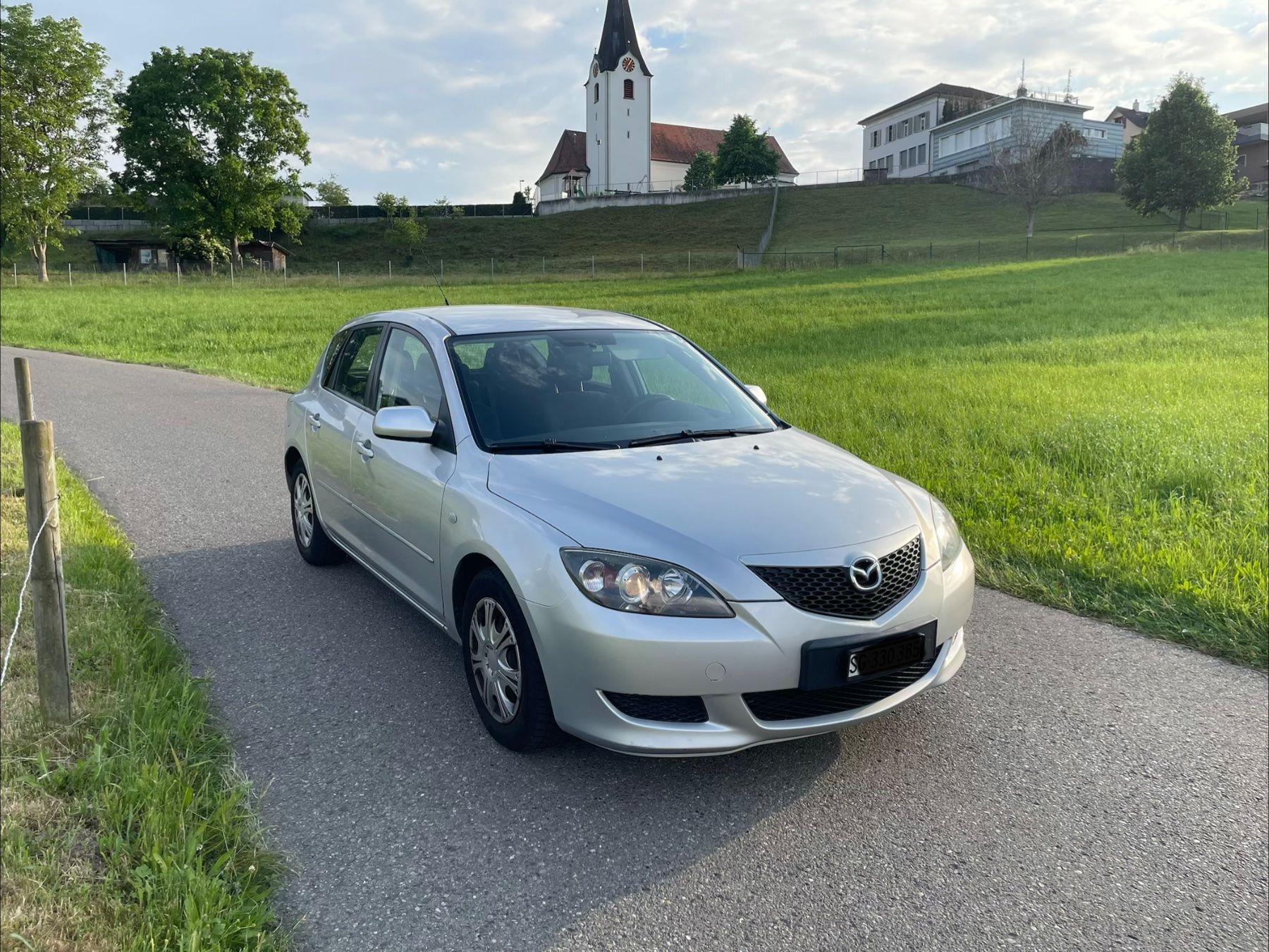 Mazda Automobili: Mazda 3 1.6 litres, 5-türig – Usato da Oberuzwil venduto da ass_jwk9 1