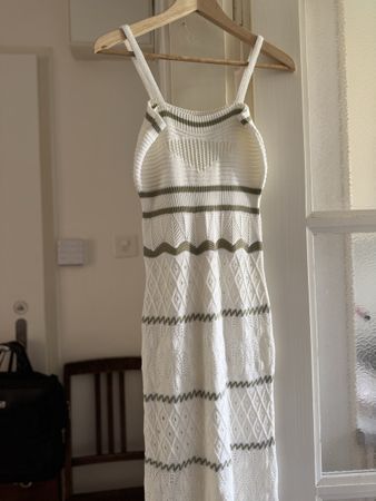 Gestricktes Ola Linda Kleid weiss oliv Grösse S neu