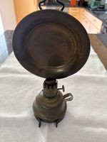 Ancienne lampe  à huile ou pétrole en métal