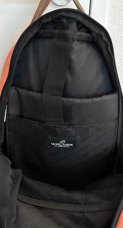 Borse & Zaini: Walker Rucksack Schulthek – Usato da St. Gallen venduto da MGBA 2