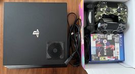 Playstation 4 PRO - in sehr gutem Zustand mit viel Zubehör!