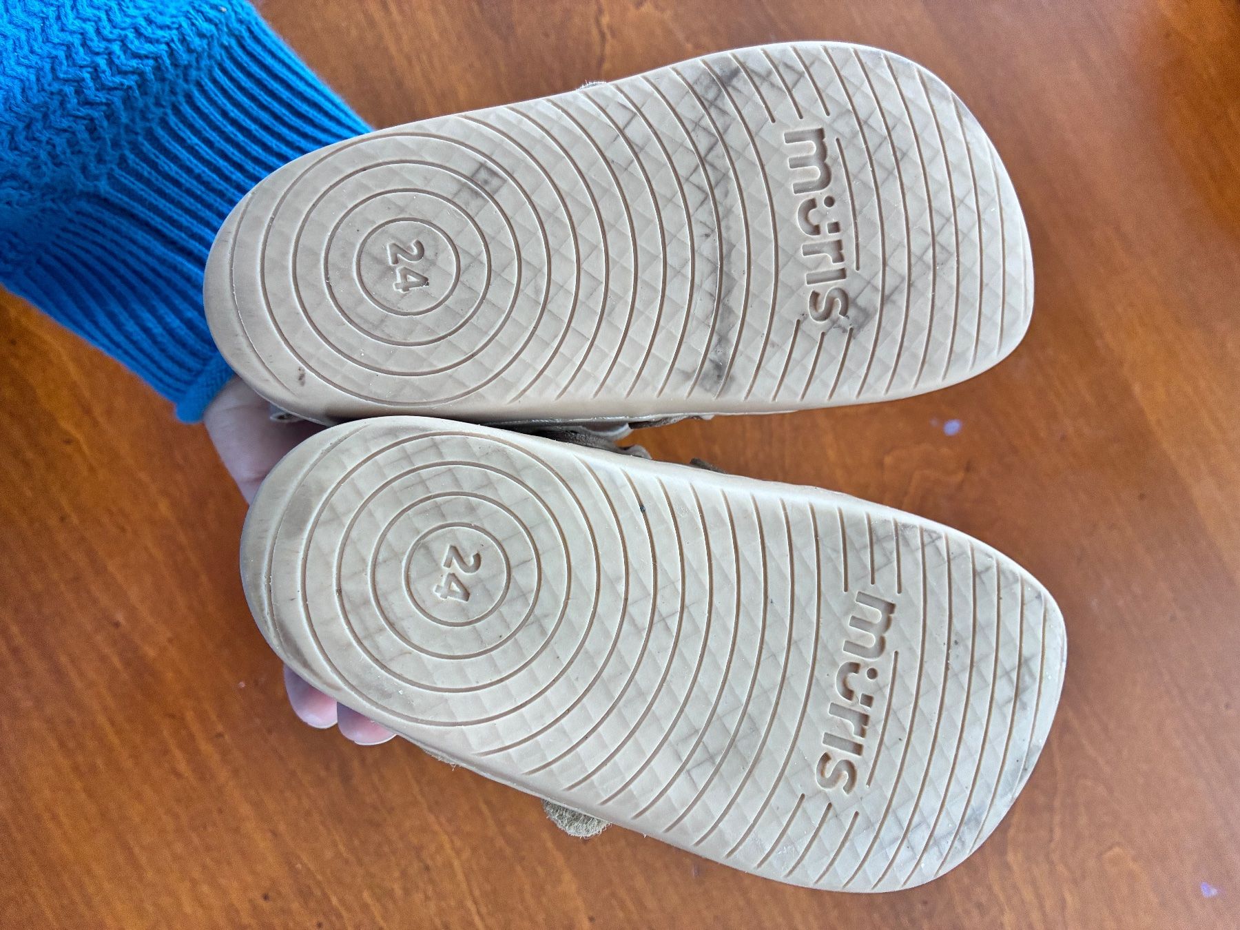 Scarpe per ragazzi: Muris Barfussschuhe Sandalen Gr 24 – Usato da Rifferswil venduto da nahug 1