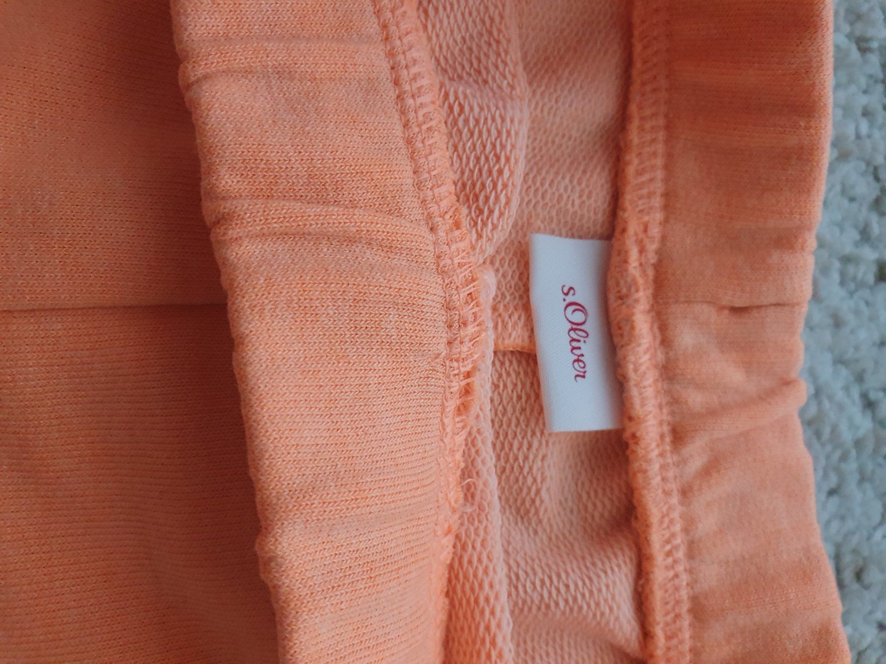 S.Oliver Lotti & Set di vestiti: S.Oliver Short ÷ T-shirt – Usato da Altendorf venduto da MiriCaj 6