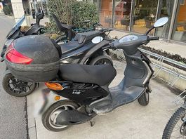 Piaggio Fly 125, scooter