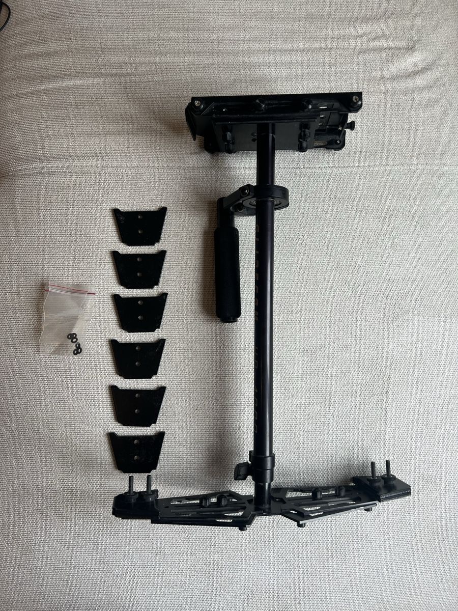 Treppiedi & Teste: Glidecam HD-4000 Handheld Kamerastabilisator – Usato da Zug venduto da ced_8wh6