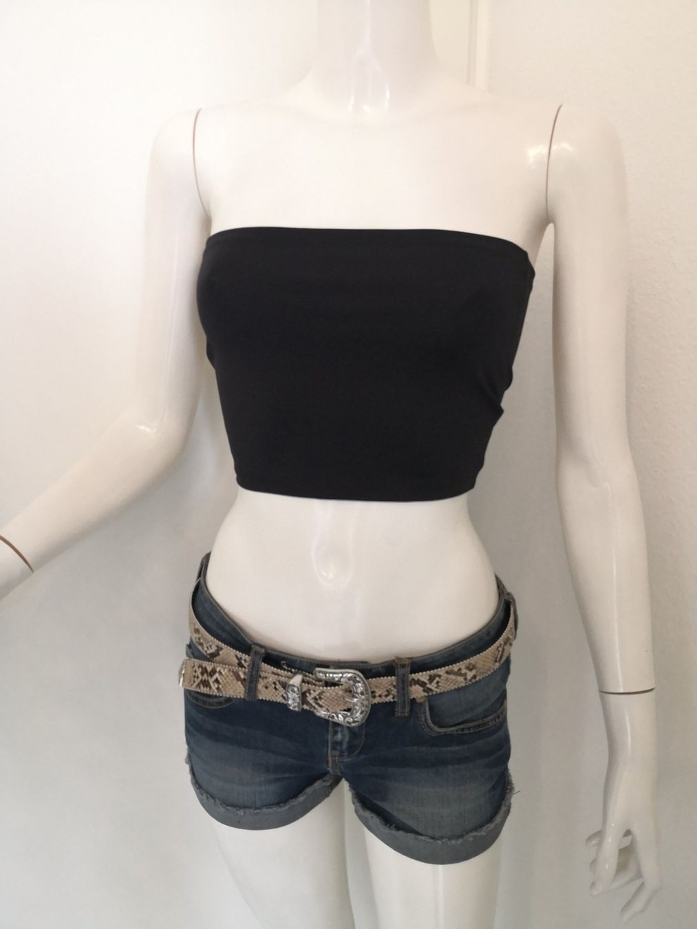 Mango Top: 🤩MANGO BANDEAU-TOP SCHWARZ STRETCH – Nuovo (secondo la descrizione) da Olten venduto da Naja-Twins-Twins 8