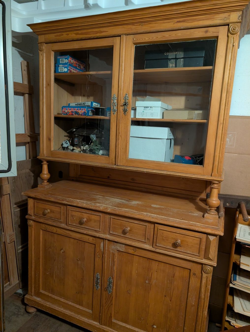 Credenze: Antike Bauerbüffet mit Glasvitrine – Usato da Knonau venduto da ChristophT01