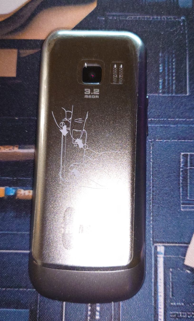 Samsung Telefoni cellulari / Smartphones: 2x Samsung Handy GT-C3530 – Nuovo (secondo la descrizione) da Ennetmoos venduto da Faders 2