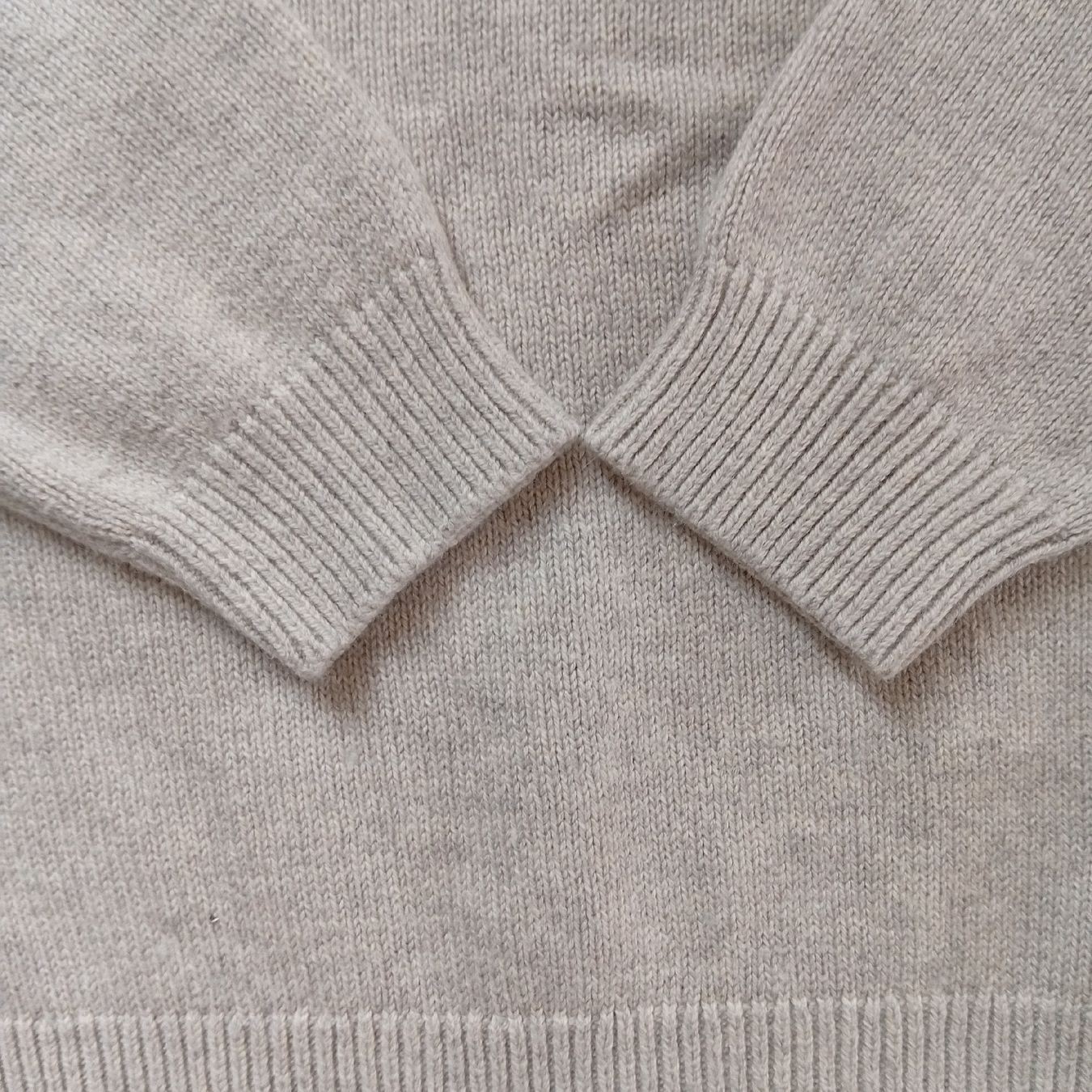 Pulls et sweat-shirts: Pullover beige 98cm/3Jahre – D'occasion à Baden par Gian_Lu 4
