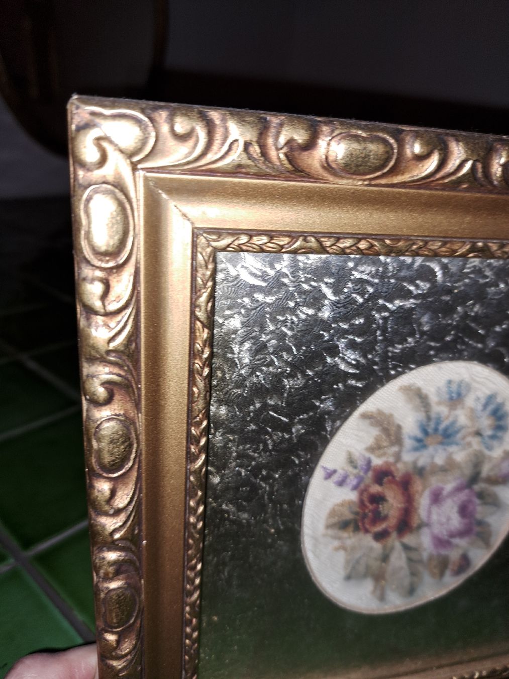 Foto & Immagini: Gerahmtes Petit Point Bild – Usato da Kölliken venduto da Upcycling-by-Mc-TAM 3