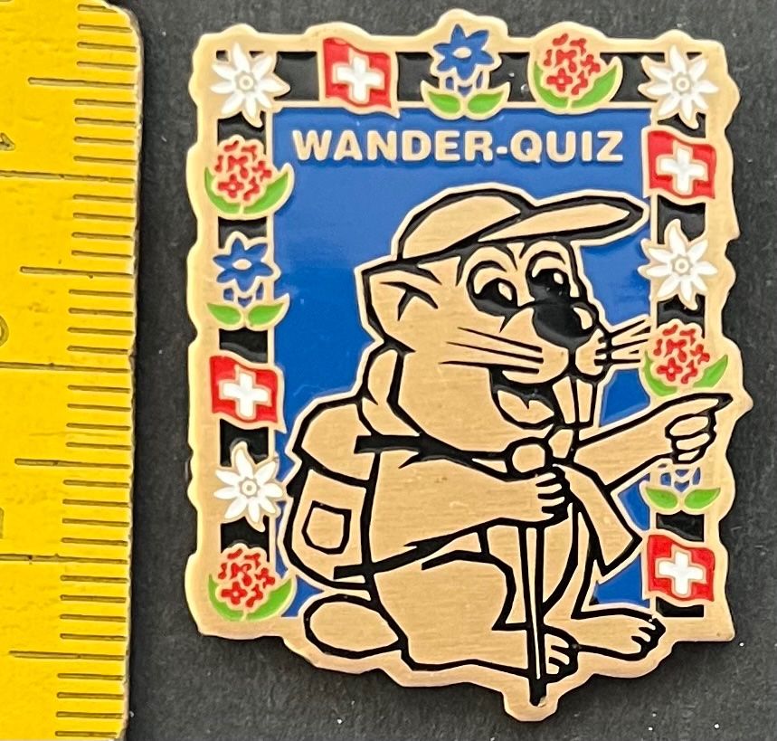 Placchette & Badge: Wanderquiz Schweiz  mit Murmeltier/Abzeichen – Usato da Ostermundigen venduto da DaxKarten-75