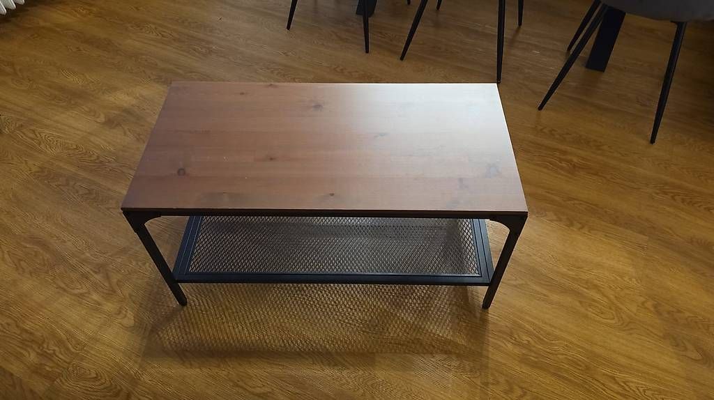 Tavoli: Couchtisch Ikea FJÄLLBO – Usato da Zürich venduto da CaitH