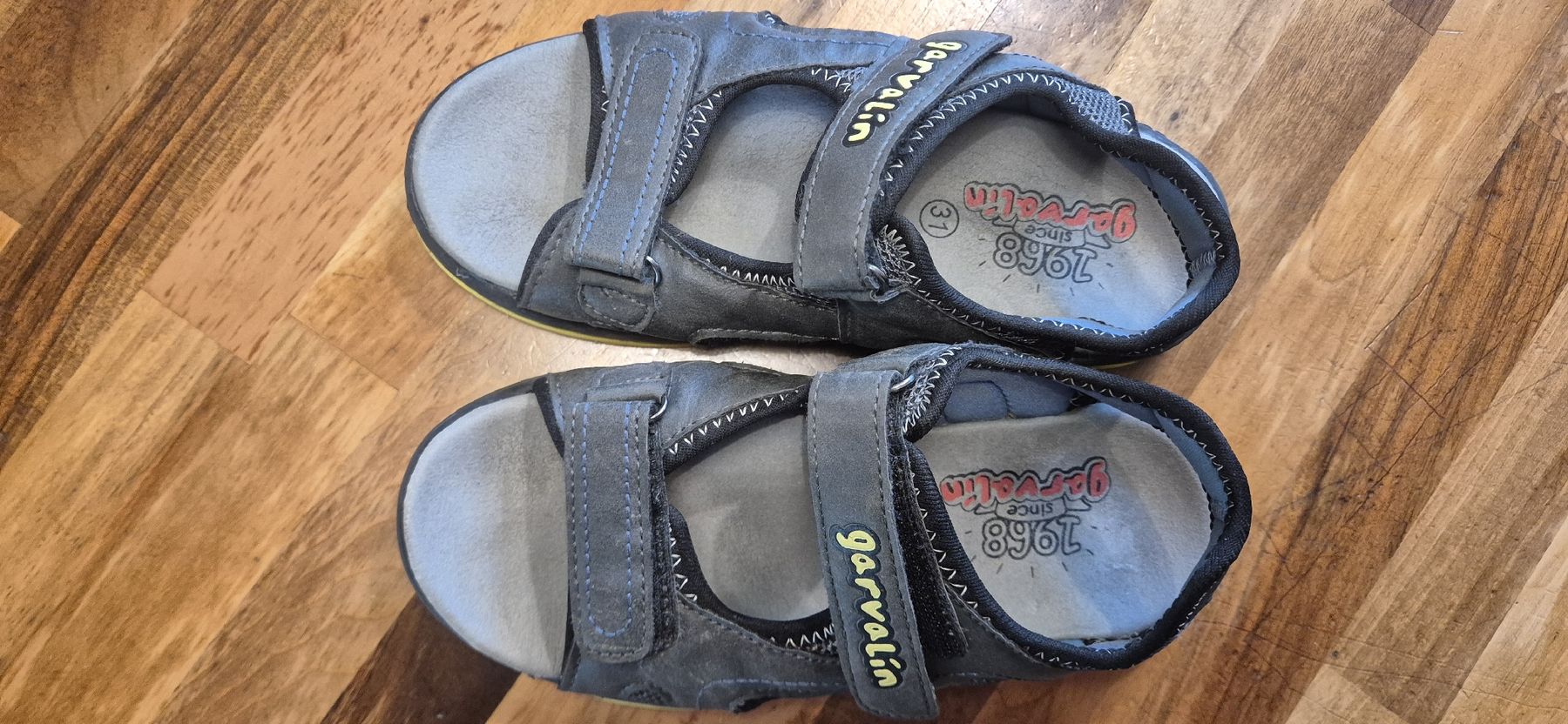 Scarpe per ragazzi: Sandalen Gr.31 – Usato da Wuppenau venduto da Suenneli10 2