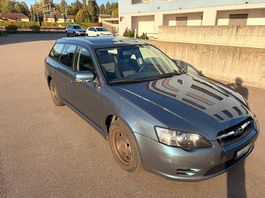 Subaru Legacy 2.0 AWD  148150 km  reparaturbedürftig