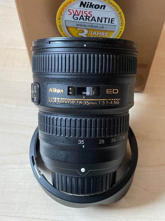 NIKON ED AF Nikkor 18-35mm f/3.5-4.5 D Objectif zoom grand angle