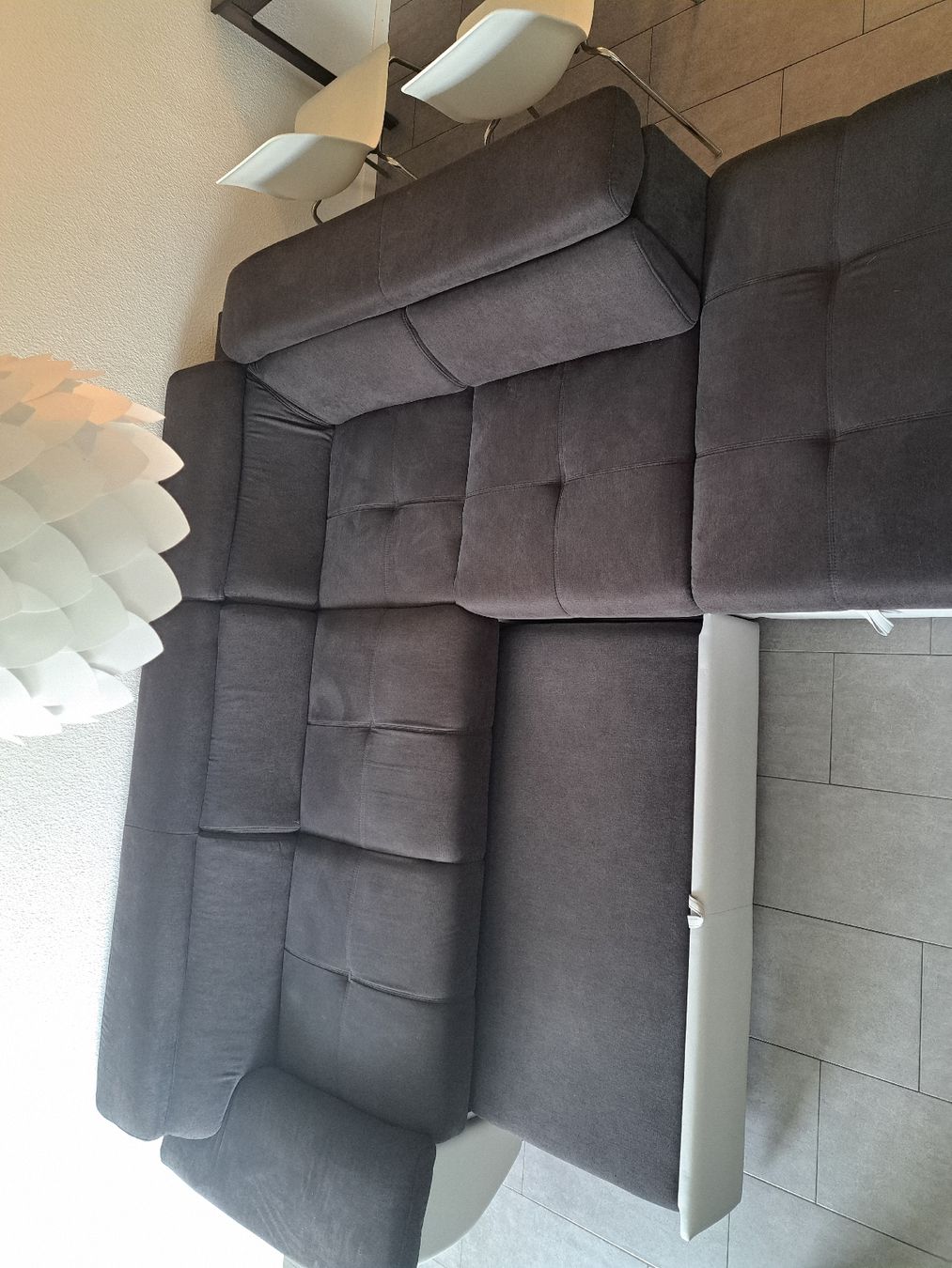 Conforama Divani: Canapé lit d'angle gris  – Usato da Hauterive NE venduto da meli_ss24 1