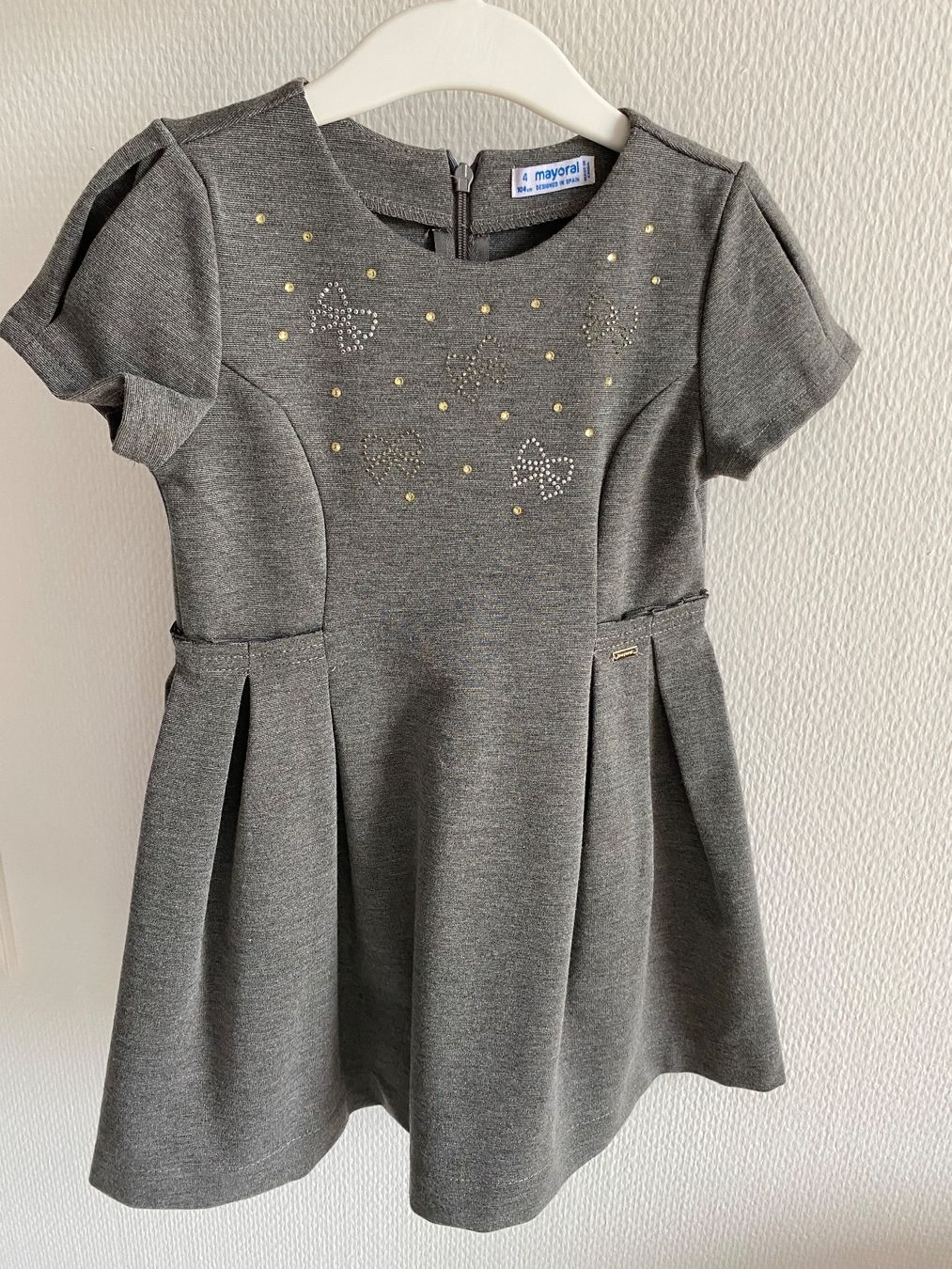 Mayoral Vestiti & Gonne: Gr 104 MAYORAL Festkleid Kleid – Usato da Rickenbach b. Wil venduto da sunneschii_ 4