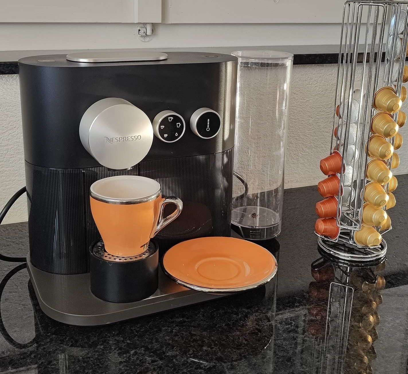 Nespresso Kaffeemaschinen & Espressomaschinen: Krups Magimix Nespresso Automatic Expert – Gebraucht aus Elsau von kipkip 1