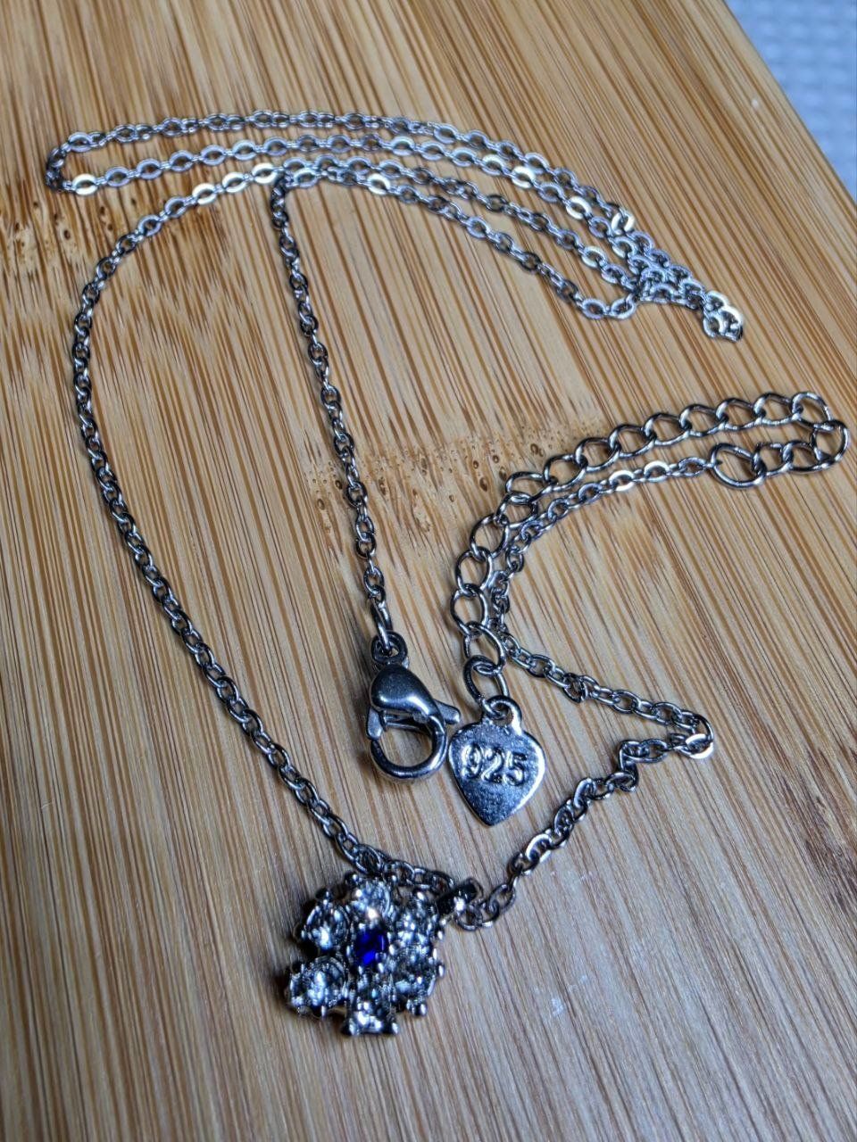 Catenine: Collier argent avec zircons – Nuovo e nell'imballaggio originale da Reconvilier venduto da MARCLAT 9