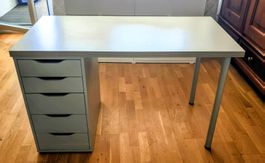 Bürotisch/ Büromöbel