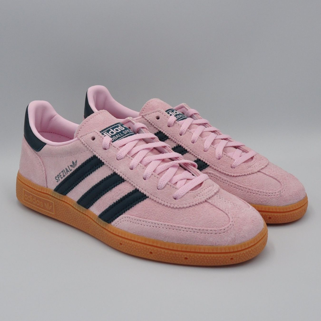 Adidas Scarpe da donna: Adidas Handball Spezial 38 2/3 – Nuovo e nell'imballaggio originale da Bern venduto da SneakerheavenLT 4