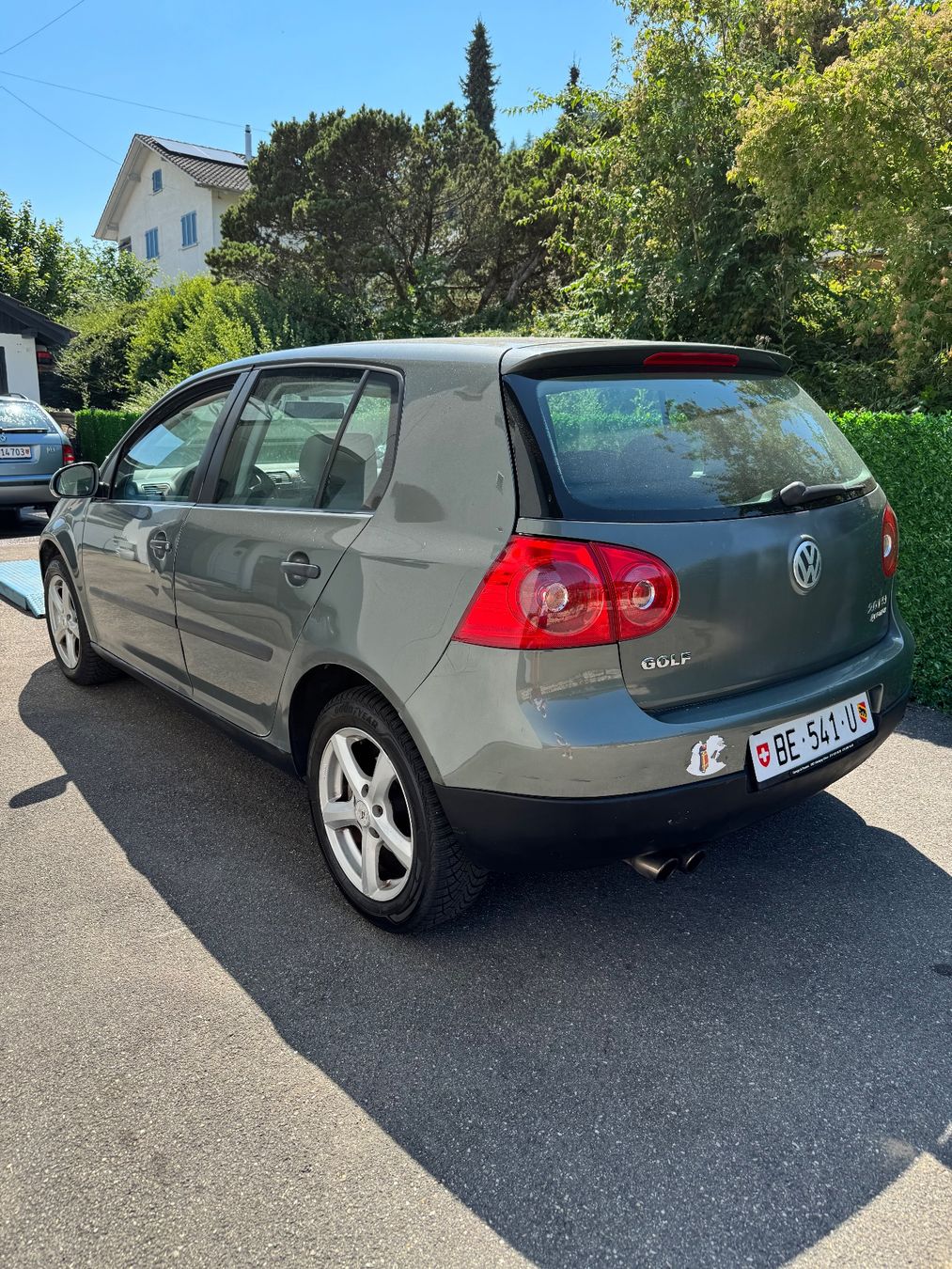 VW Automobili: VW Golf 5 2.0 4Motion Benzin MFK 01.2026 – Usato da Safnern venduto da sma_b5q7 2