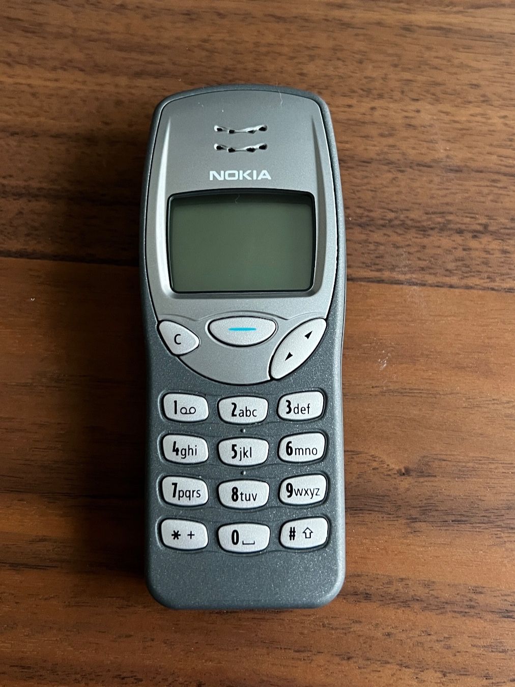 Nokia Handys / Smartphones: Nokia 3210 (Typ: NSE-8) – Gebraucht aus Olten von Mezoti