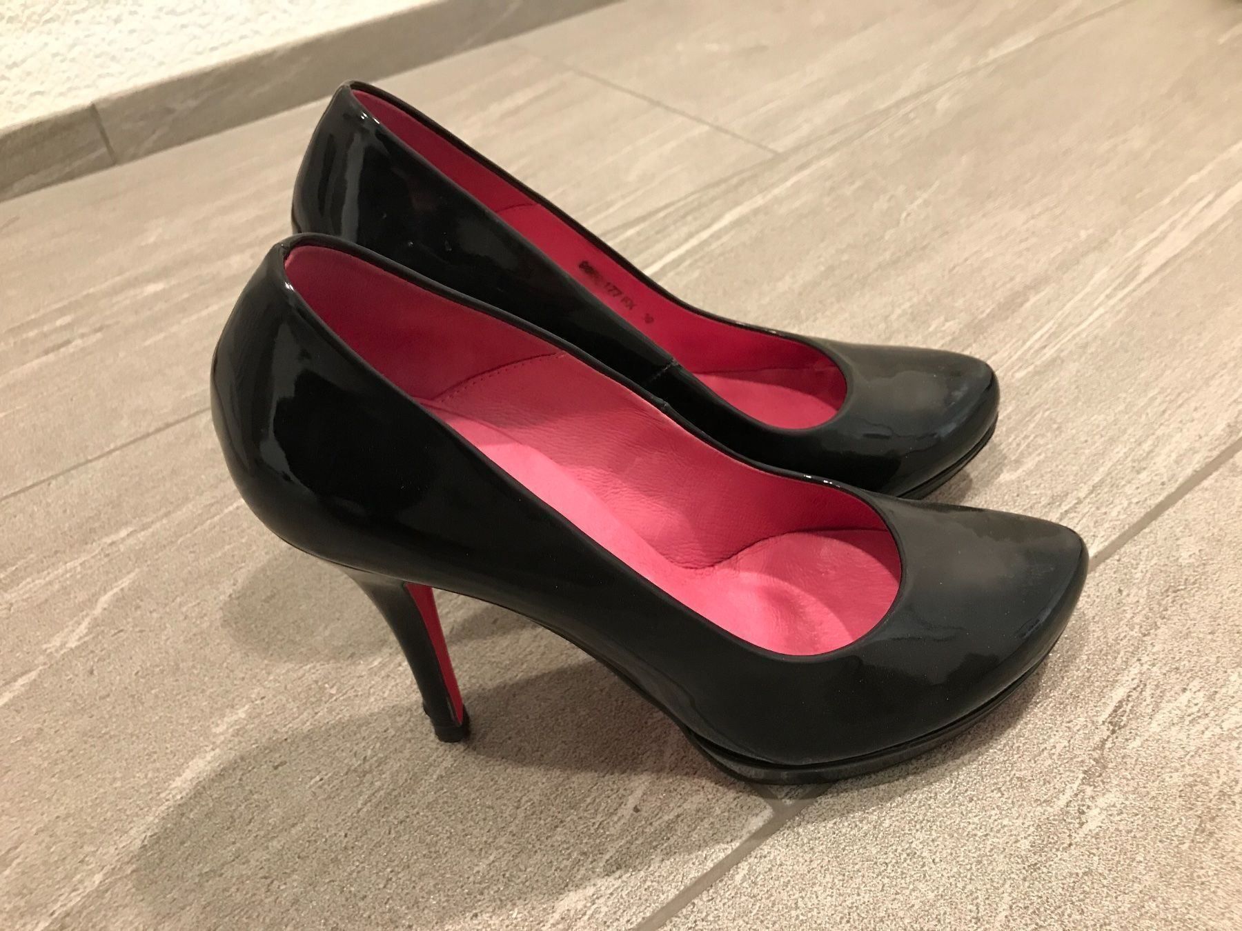 Buffalo Scarpe da donna: Buffalo Pumps – Usato da Unteriberg venduto da fae_2gz2 1