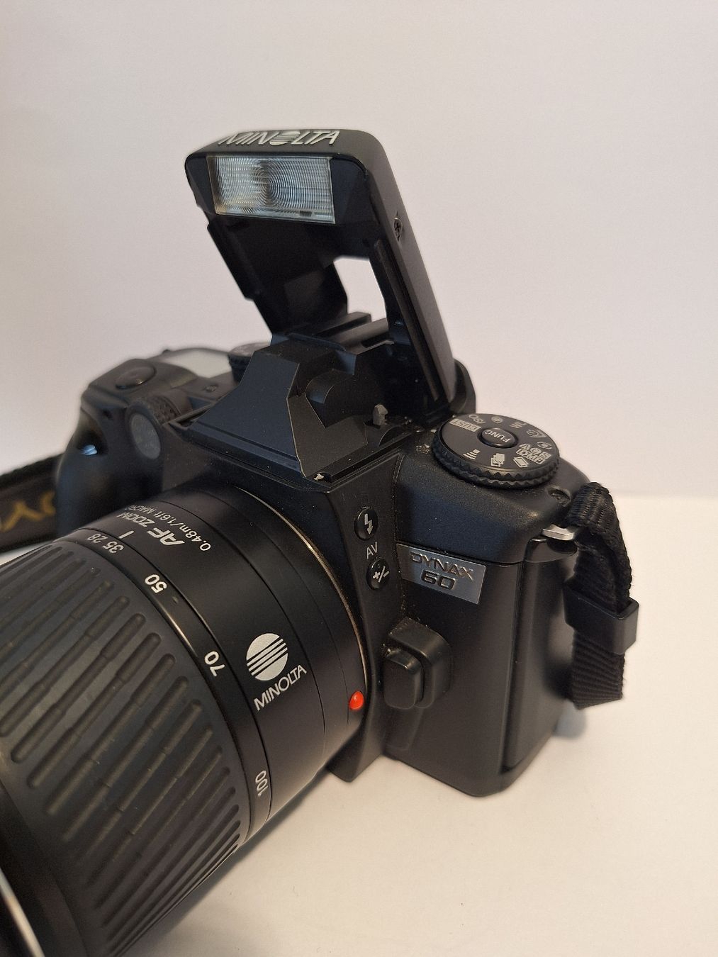 Minolta Fotocamera: Minolta DYNAX 60 + 2 Objektive – Usato da Pfäffikon SZ venduto da TobyPeterson 6