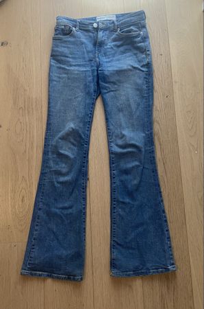 Jeans Bershka flare, taille 36, parfait